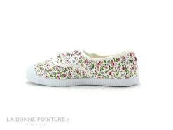 Cienta 70999 Blanc Fleuri - Tennis Toile Fille Sans Lacet -Skechers Boutique cd24607c73b9e66c561f35ea11d5d5ef img 1319.jpg 148362