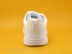 Lico GARCIA Weiss - Chaussure De Sport Blanche - Femme 12 Lico GARCIA Weiss - Chaussure De Sport Blanche - Femme -Skechers Boutique cd24607c73b9e66c561f35ea11d5d5ef img 7458.jpg 168554