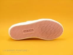 Geox GISLI J024NB White Pink - Basket Fille Blanche Et Rose -Skechers Boutique cd24607c73b9e66c561f35ea11d5d5ef img 8123.jpg 157119